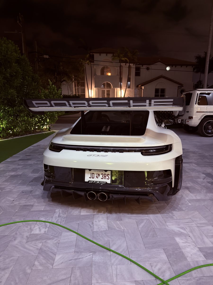 Porsche 911 GT3 RS detailed at night by BH Car Detailing